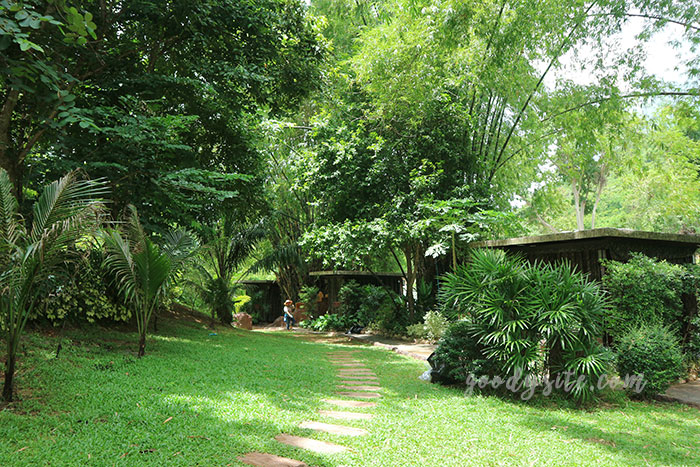 เพชรบุรี 2 River Tales Resort