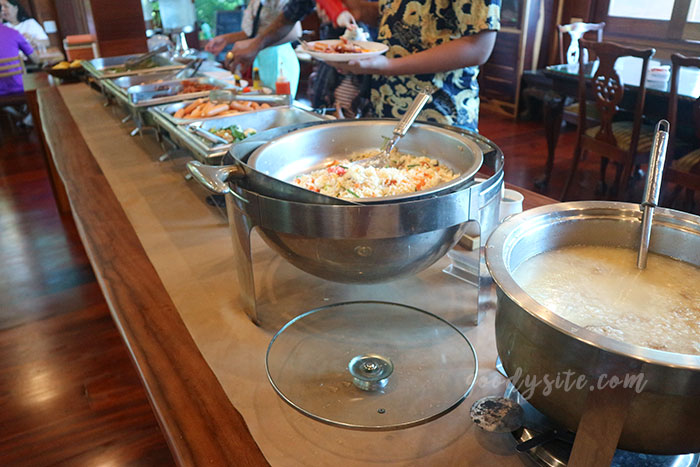 เพชรบุรี 2 River Tales Resort