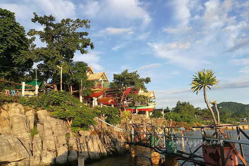 พัทยา-สีชัง 4 ที่พักเกาะสีชัง ริมทะเลรีสอร์ท สำเภาเงิน