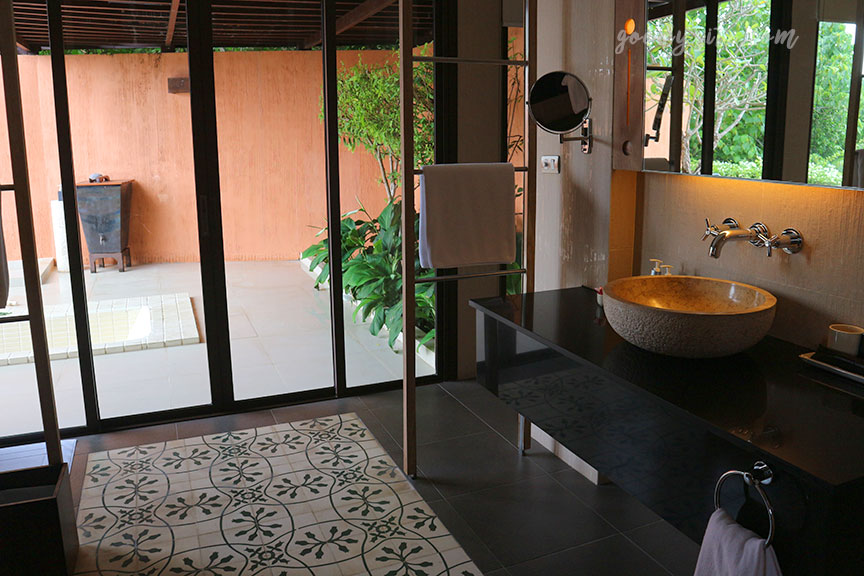ภูเก็ต 7 โรงแรมศรีพันวา