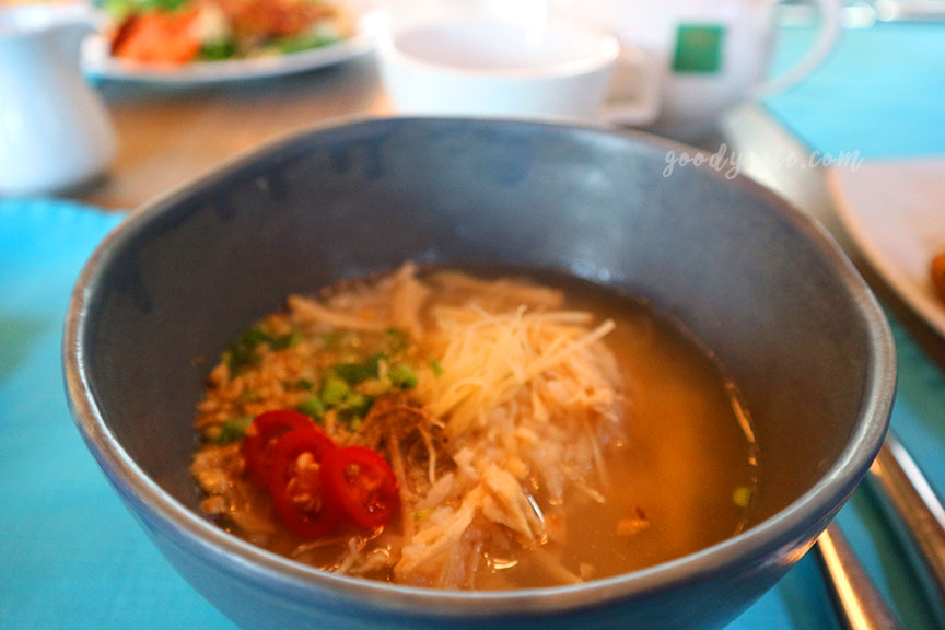 ภูเก็ต 10 โรงแรมศรีพันวา4 อาหารเช้า