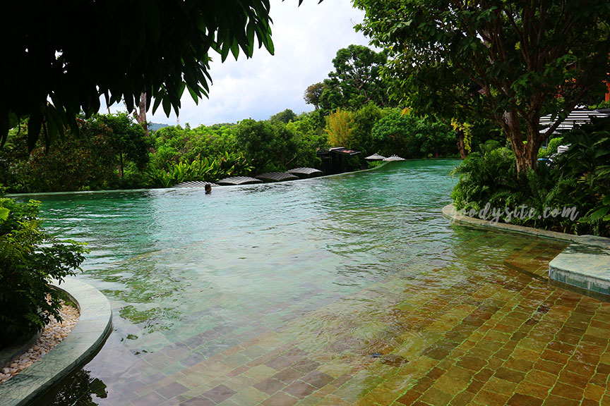 ภูเก็ต 8 โรงแรมศรีพันวา2 The Landscape