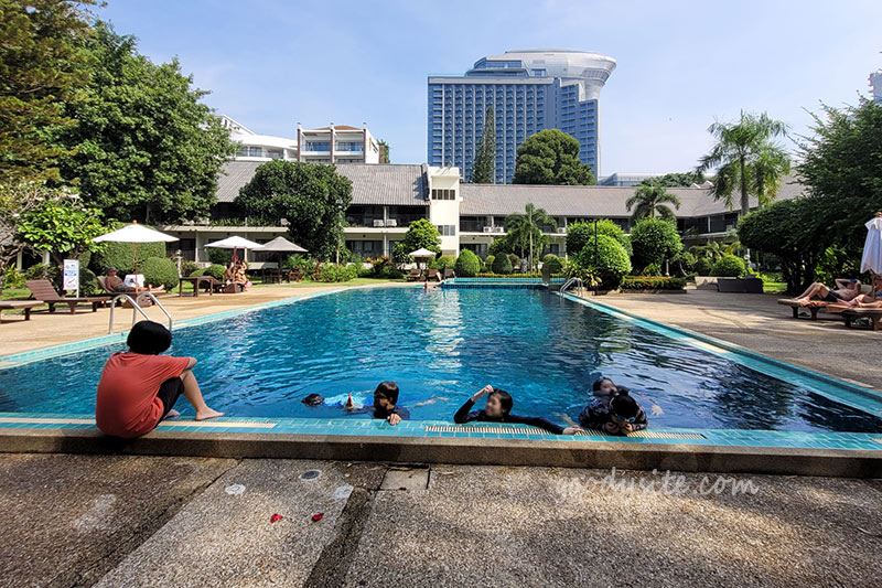 อาหาร การกินขณะพักที่ Sunshine Garden Resort