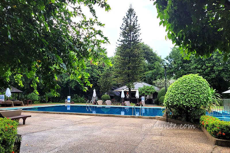 Sunshine Garden Resort พัทยา