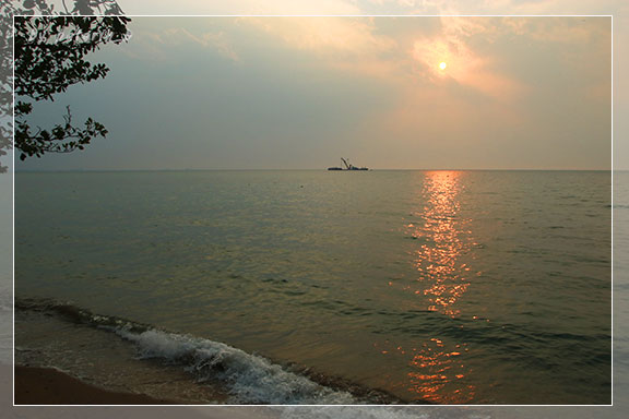 สัตหีบ 3 Tanya Sea View แสมสาร