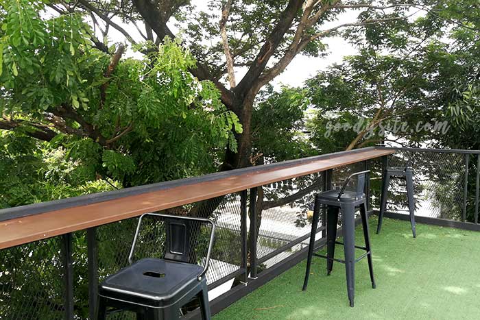 ร้าน Tell Cafe รามคำแหง