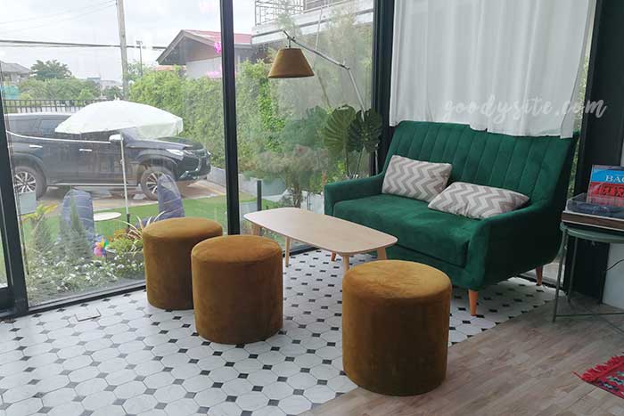 ร้าน Tell Cafe รามคำแหง
