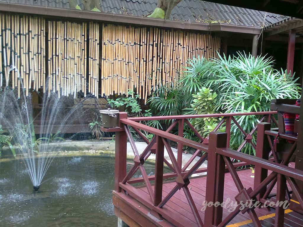 Birds & Bees Resort, Pattaya