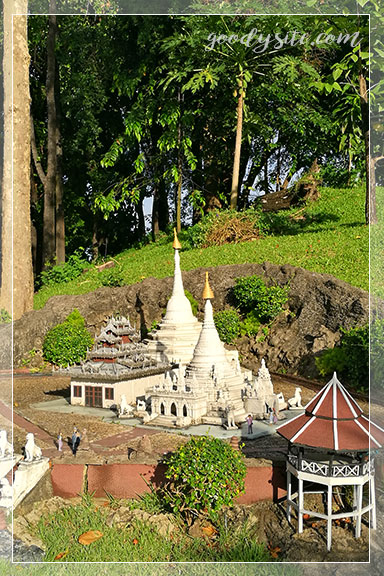 ชลบุรี 3 - มินิสยาม เมืองจำลองพัทยา