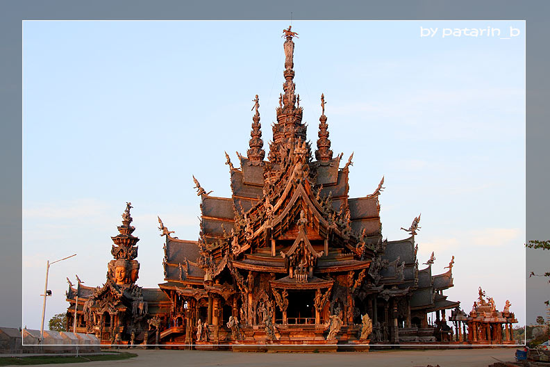 ปราสาทสัจธรรม - Sanctuary of Truth