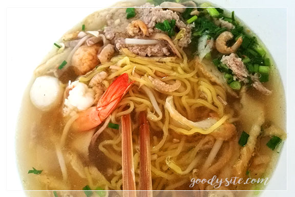 ชลบุรี 5 - ร้านก๋วยเตี๋ยวบ้านบึง พัทยาใต้ ชลบุรี