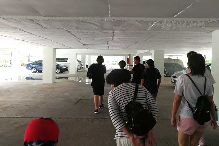 ไปเยี่ยมคุณยาย พัทยา พักที่คอนโดวิวทะเล ฟินมาก